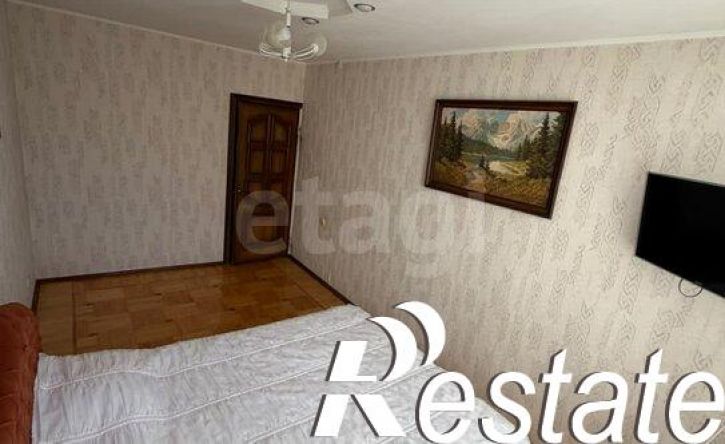 3-комн квартира улица Крахмалёва, 31,  д. 31