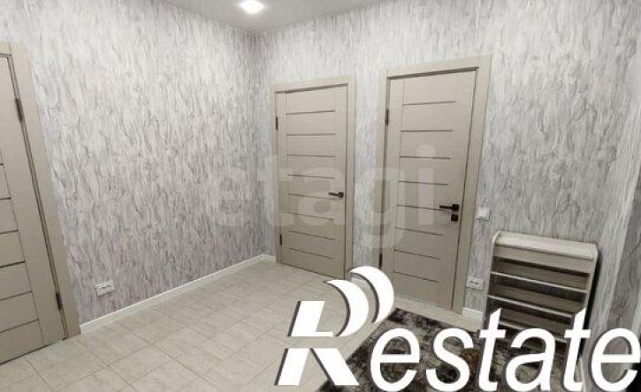 2-комн квартира улица Горбатова, 22,  д. 22