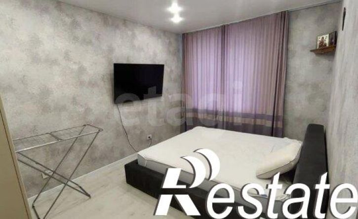 2-комн квартира улица Горбатова, 22,  д. 22