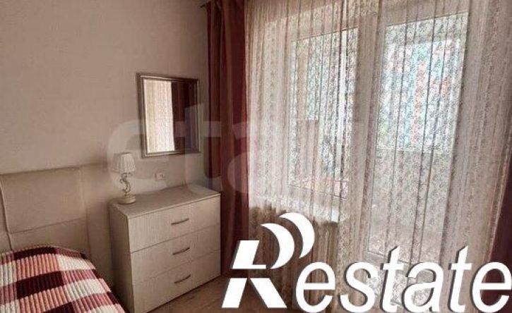 3-комн квартира улица Бурова, 43,  д. 43