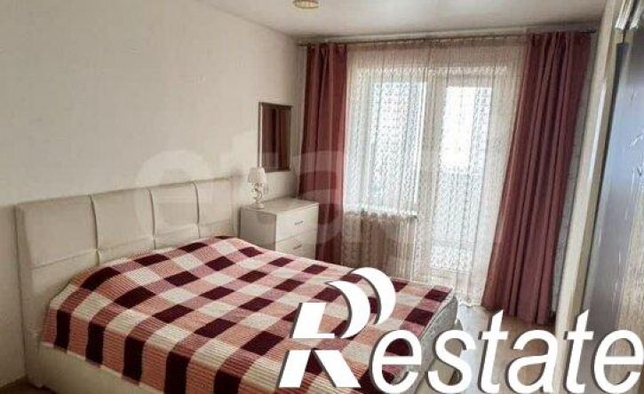 3-комн квартира улица Бурова, 43,  д. 43