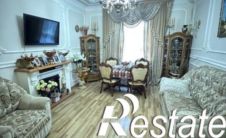 2-комн квартира Московский проспект, 56,  д. 56