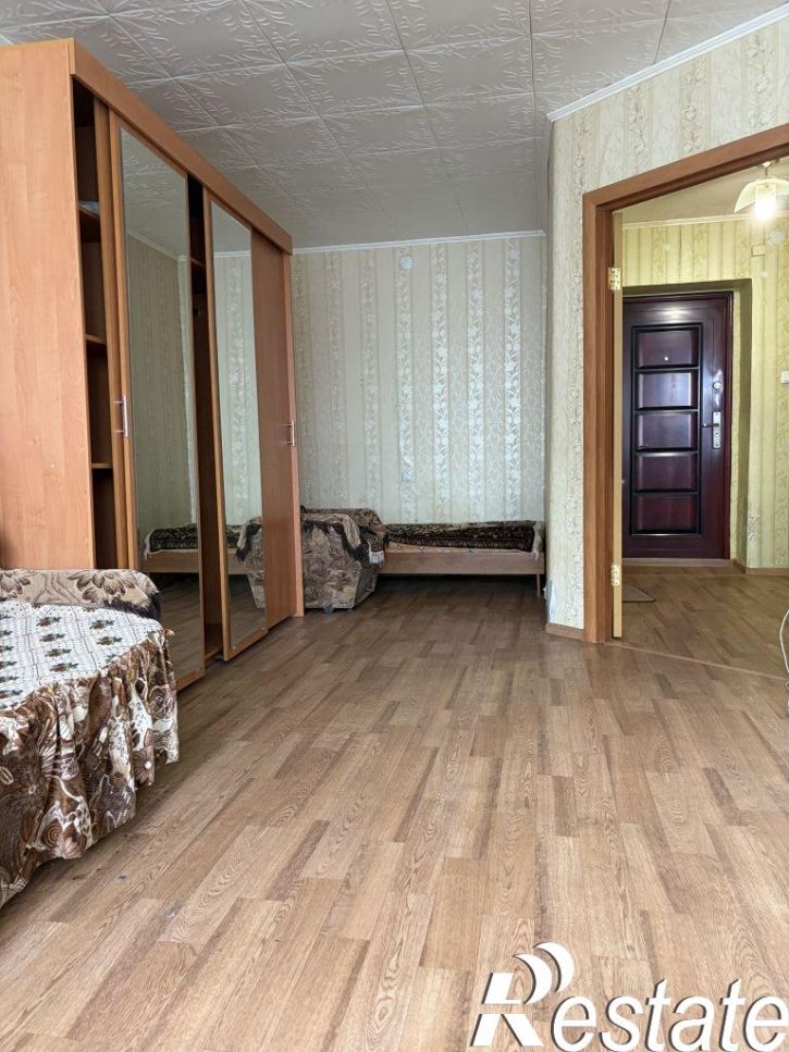 1-комн квартира Челюскинцев ул, 11