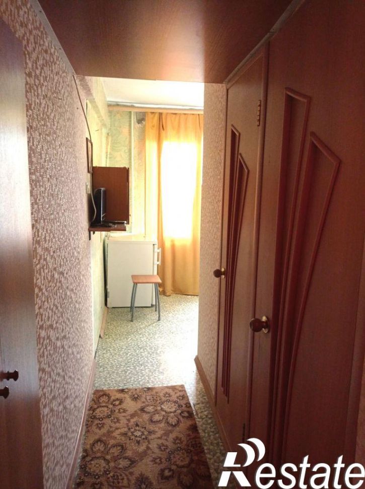 3-комн квартира Бежицкая ул, 325