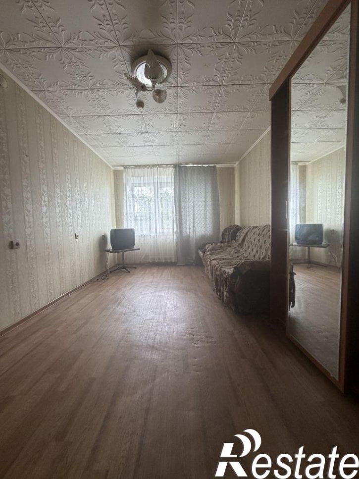 1-комн квартира Челюскинцев ул, 11