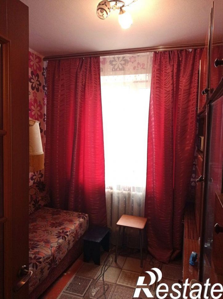 3-комн квартира Бежицкая ул, 325