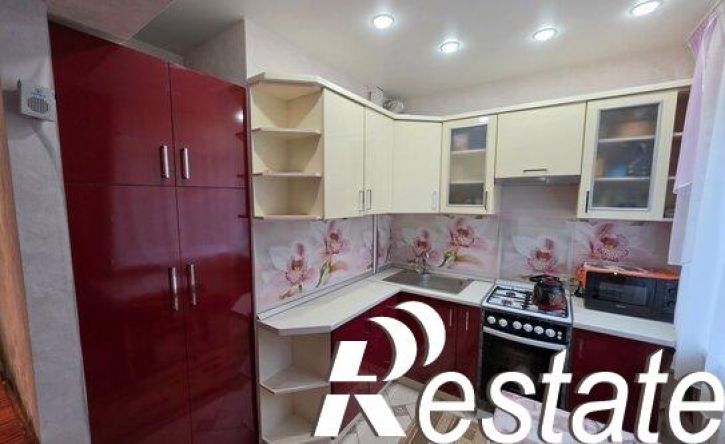 3-комн квартира Московский проспект, 24,  д. 24