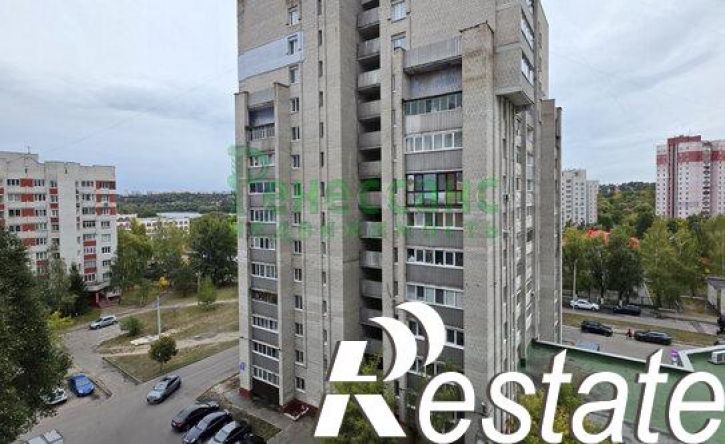 3-комн квартира улица Бурова, 47,  д. 47