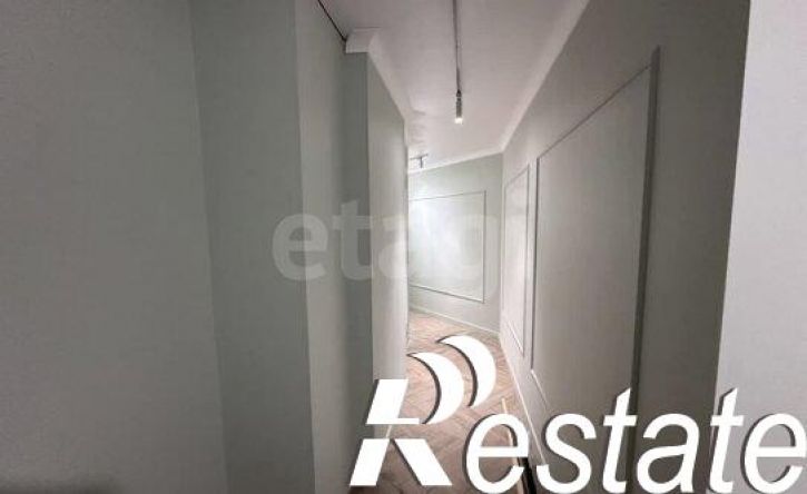 3-комн квартира улица Горбатова, 35,  д. 35
