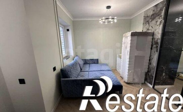 3-комн квартира улица Горбатова, 35,  д. 35