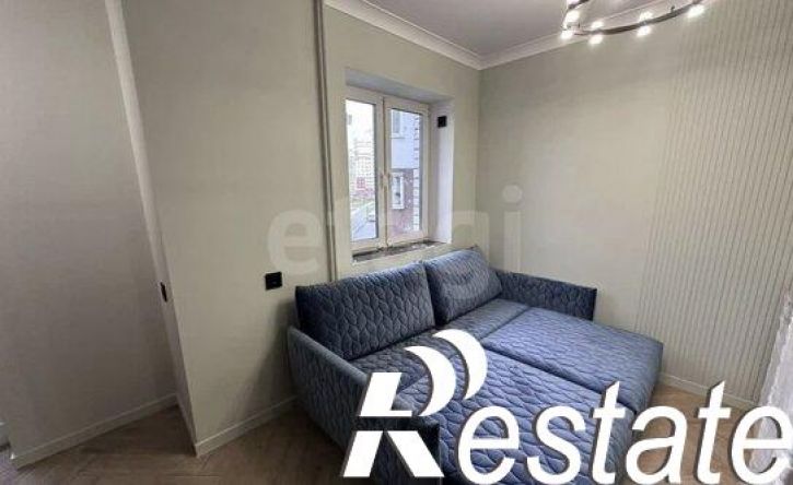 3-комн квартира улица Горбатова, 35,  д. 35