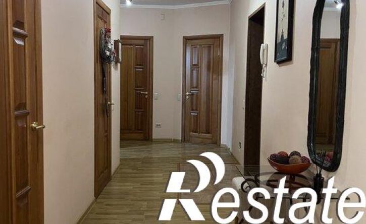 2-комн квартира улица Ромашина, 39,  д. 39