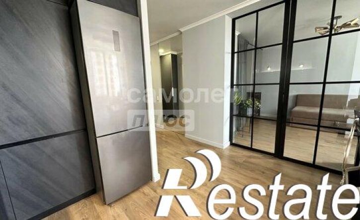1-комн квартира улица Комарова, 49,  д. 49