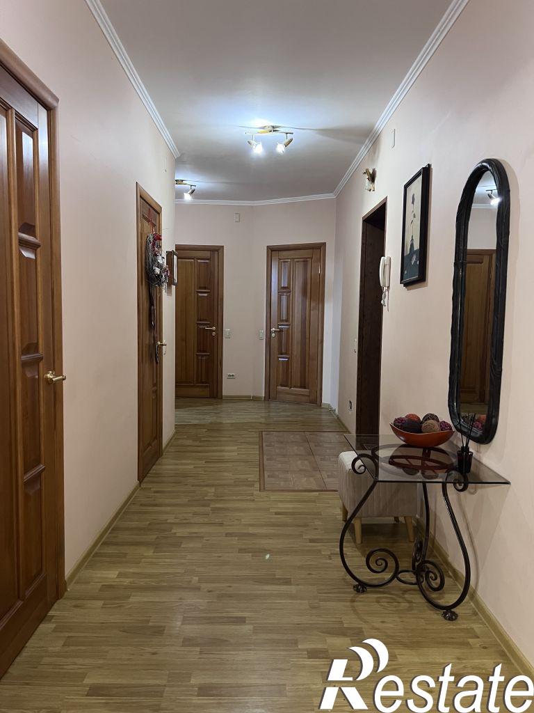 Купить квартиру за 6 990 500 рублей на Ромашина ул, 39