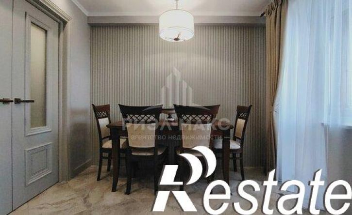 3-комн квартира улица Димитрова, 58,  д. 58