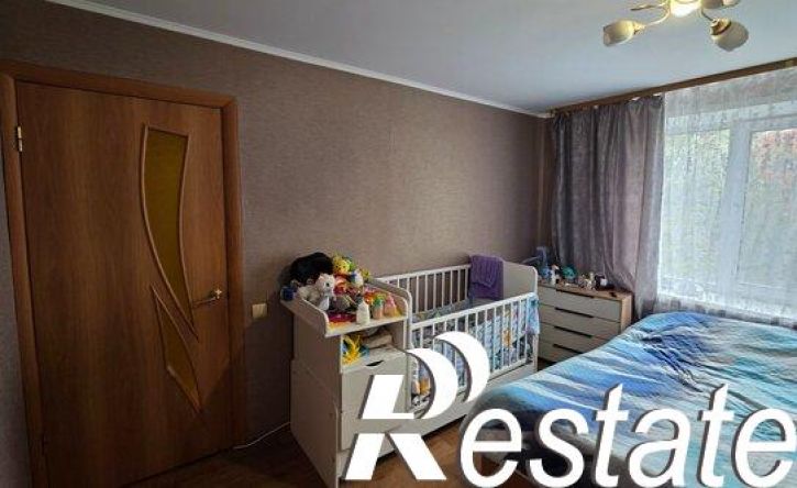 3-комн квартира улица Ульянова, 123,  д. 123