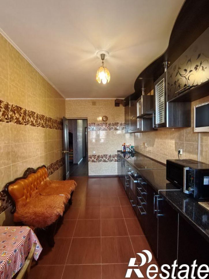 3-комн квартира Станке Димитрова пр-кт, 67