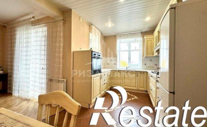 3-комн квартира улица Крахмалёва, 39,  д. 39