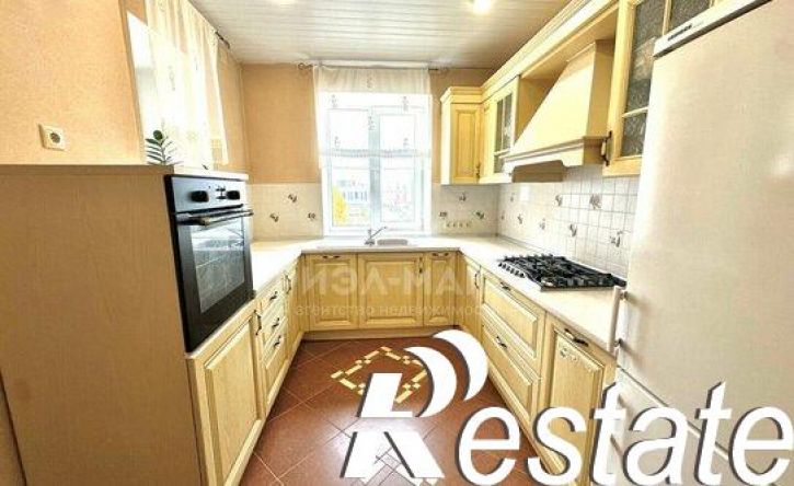 3-комн квартира улица Крахмалёва, 39,  д. 39