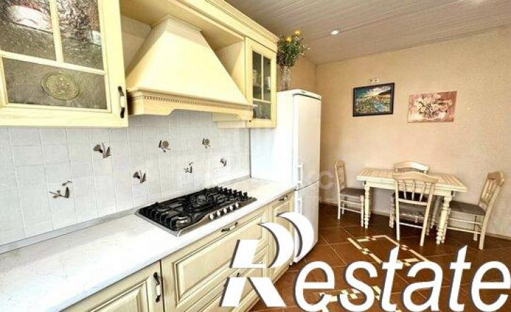 3-комн квартира улица Крахмалёва, 39,  д. 39