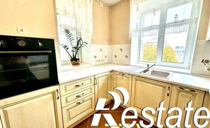 3-комн квартира улица Крахмалёва, 39,  д. 39
