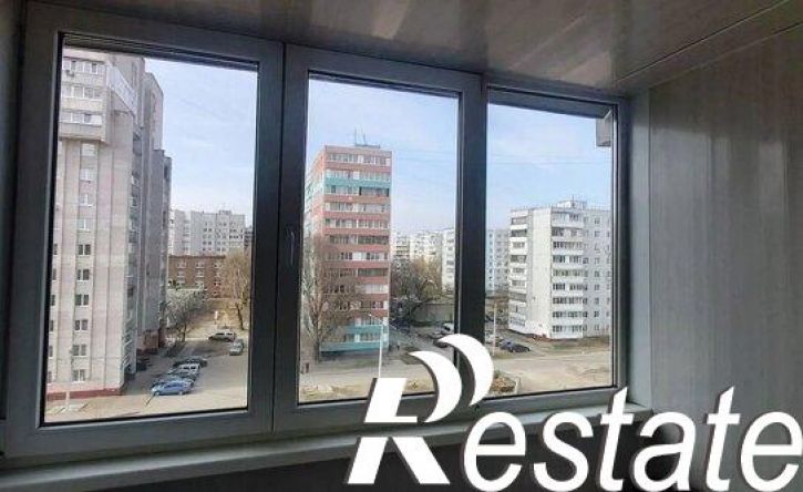 2-комн квартира улица Бурова, 35,  д. 35