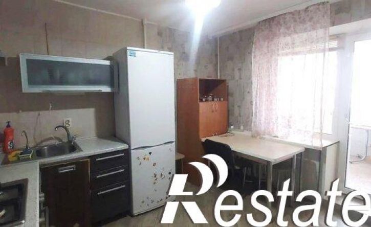 2-комн квартира улица Бурова, 35,  д. 35