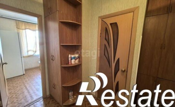 1-комн квартира улица Есенина, 28,  д. 28