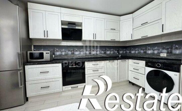 2-комн квартира улица Комарова, 55,  д. 55