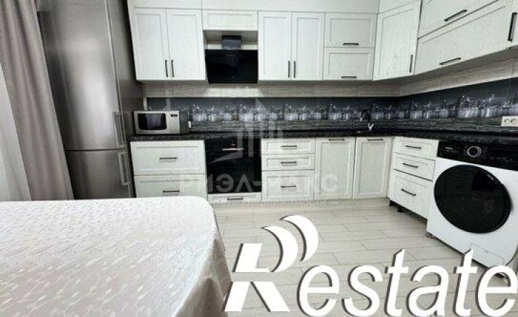 2-комн квартира улица Комарова, 55,  д. 55