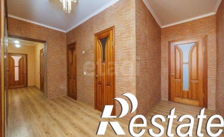 3-комн квартира улица 3 Июля, 25,  д. 25