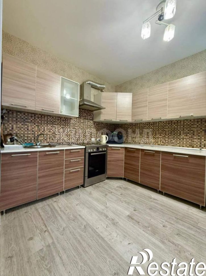 2-комн квартира Рославльская ул., д.9