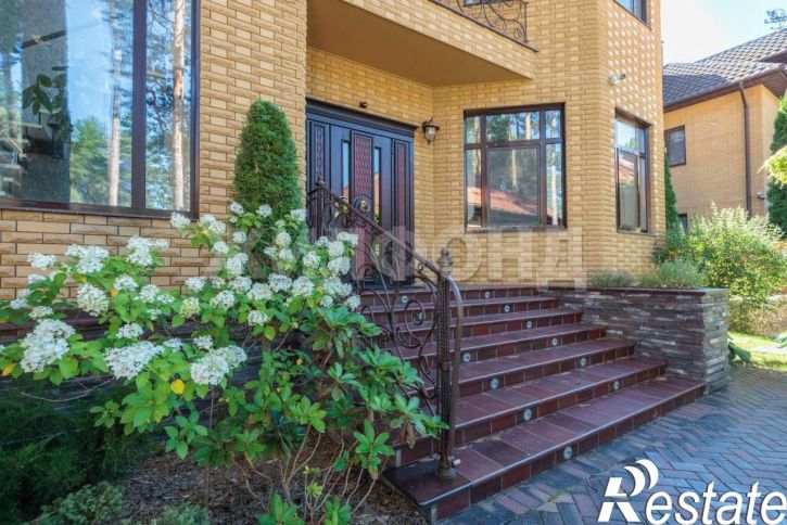 Коттедж/дом Снежетьская ул.